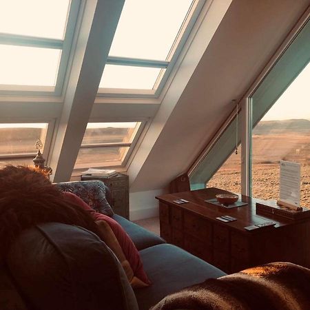 Clouds B&B Kilmuir  Bagian luar foto