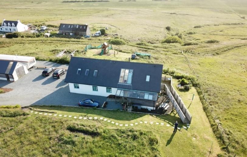 Clouds B&B Kilmuir  Bagian luar foto